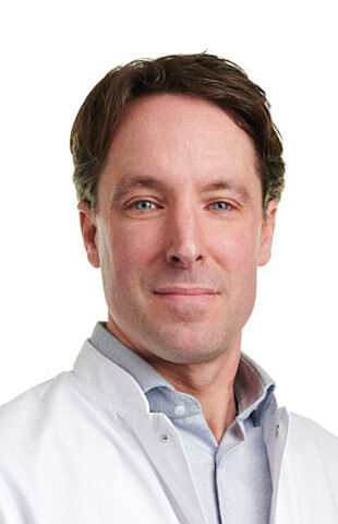 Dr. Guus Vermeulen